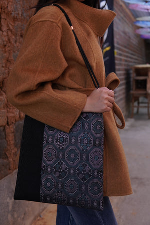 Women's Zhuang Brocade Shoulder Bag - model image 3