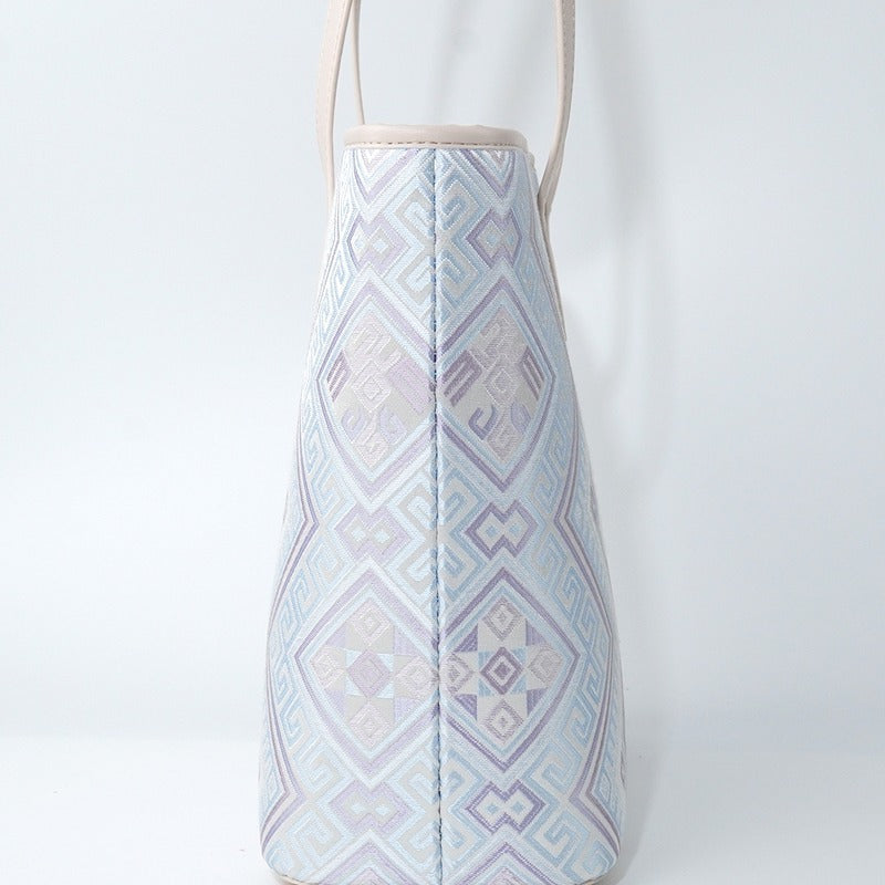 Multicolor brocade shoulder bag view 04