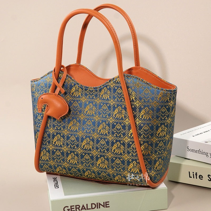 Multicolor brocade shoulder bag view 05