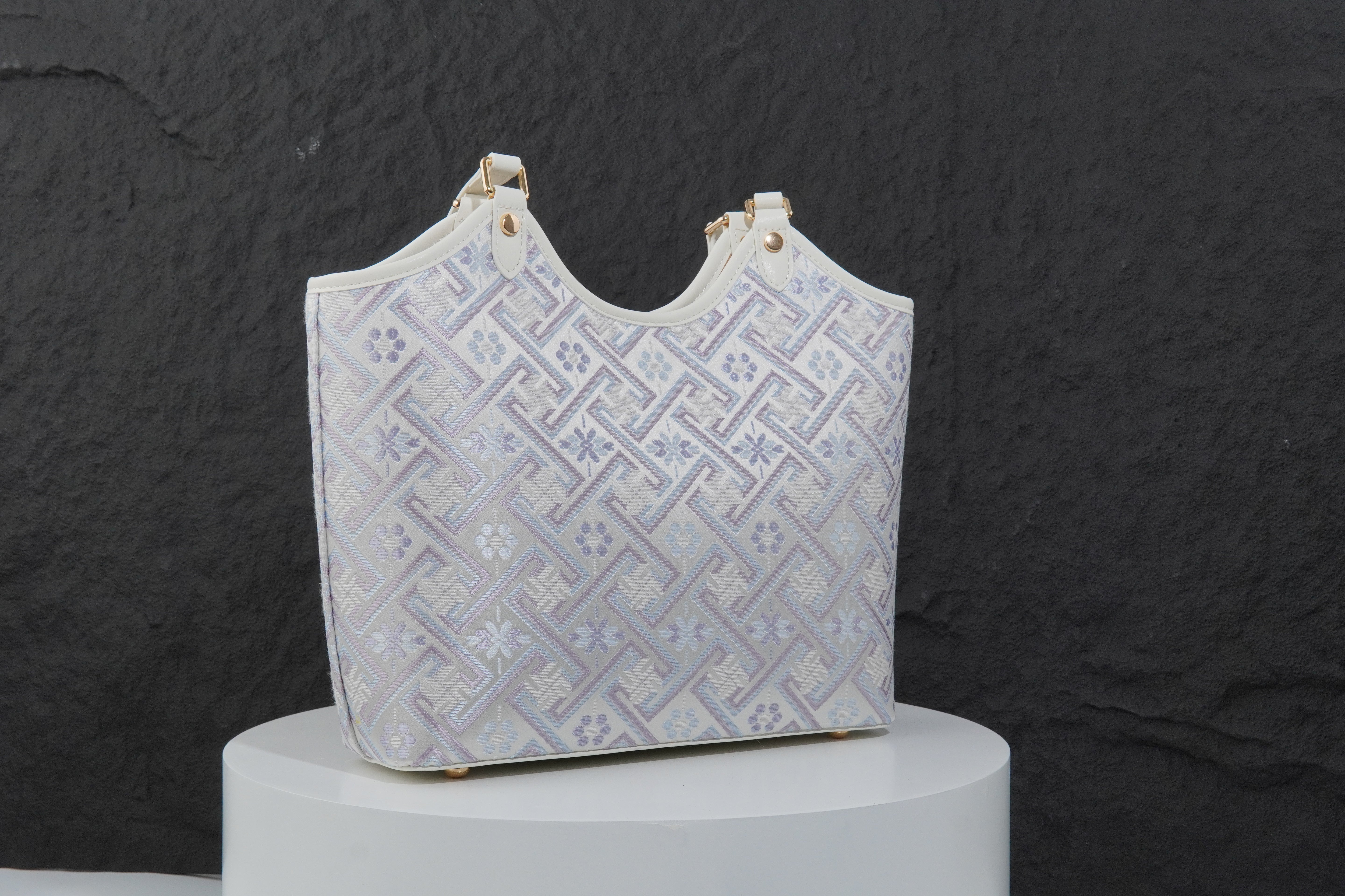 Multicolor brocade tote bag in lifestyle scene