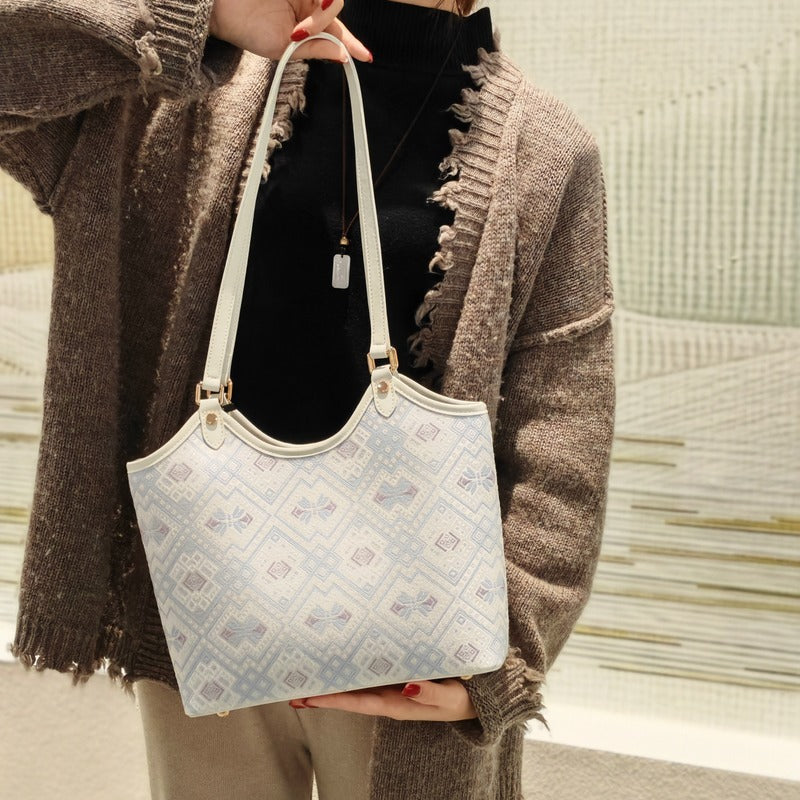 Silver White brocade tote bag detail